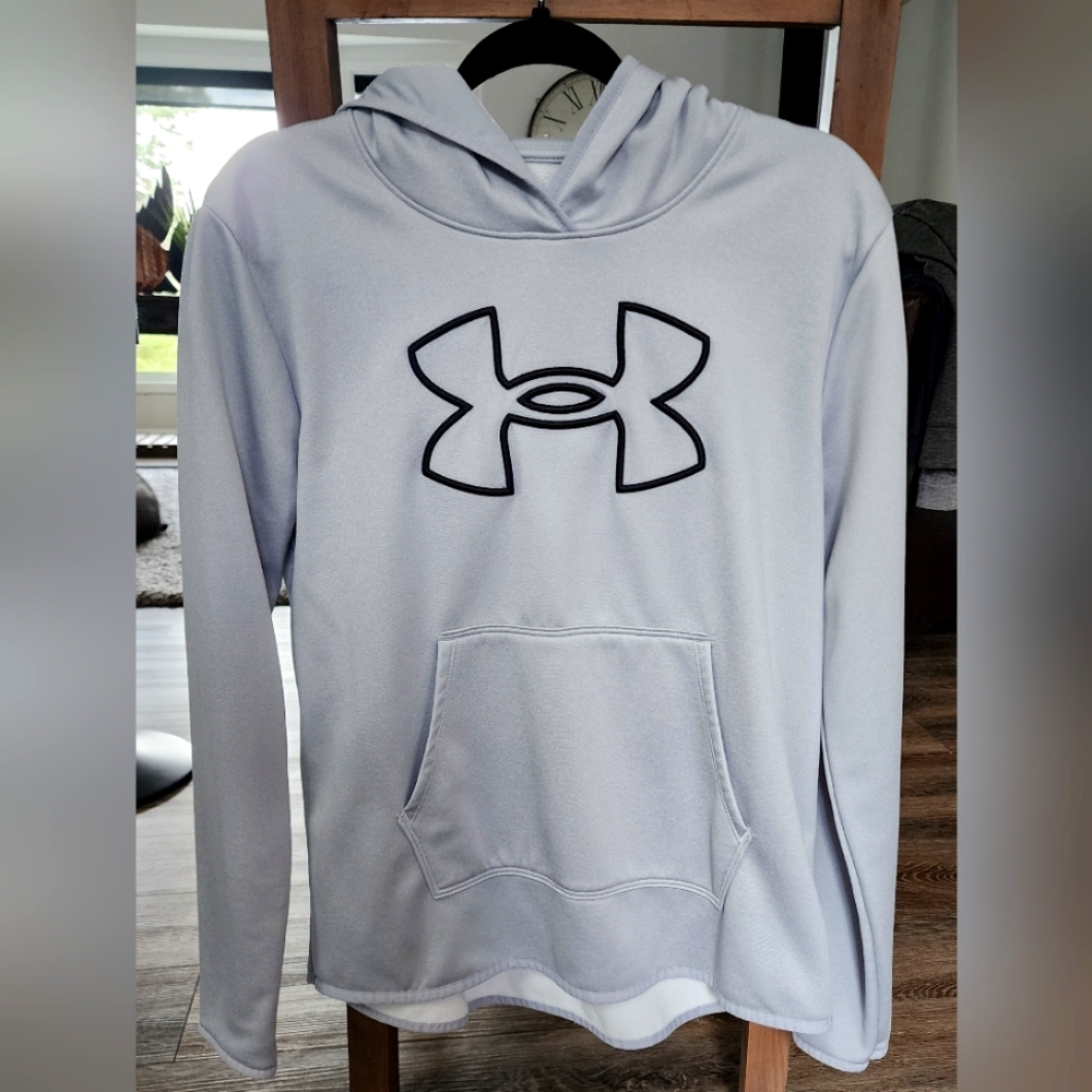 WOMENS UNDER ARMOUR HOODIE